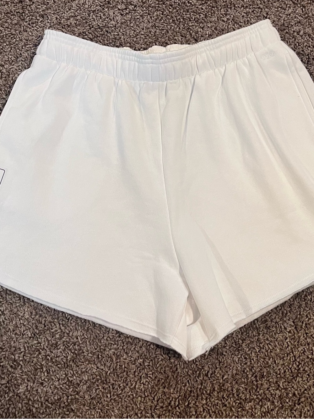 NWT DSG Women's cotton Athletic Shorts Size Small white Mid Rise 3" Inseam